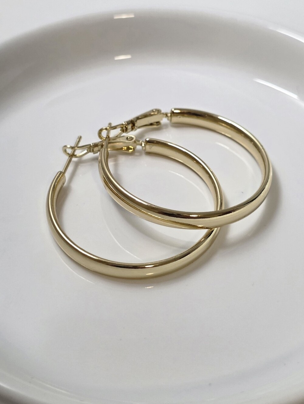 Solid Med Plain 35" Hoop Earring
